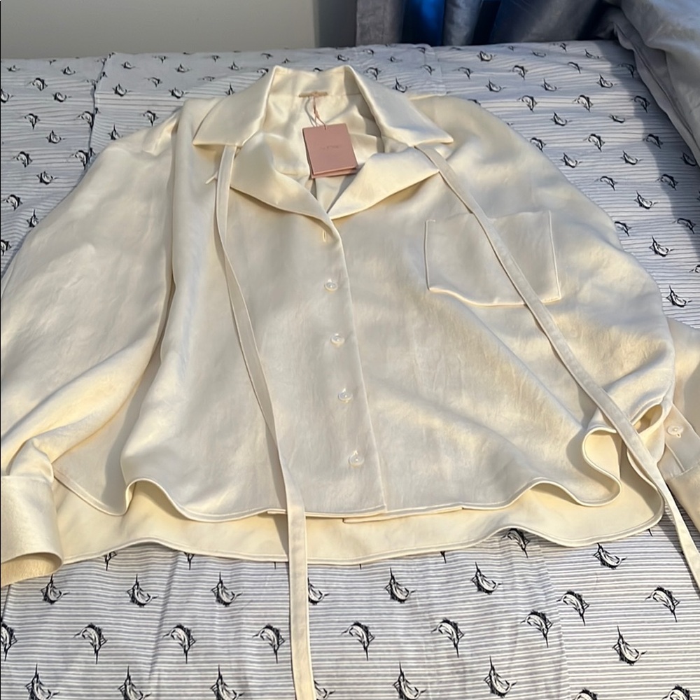 Elegant Cream Button-Up Blouse